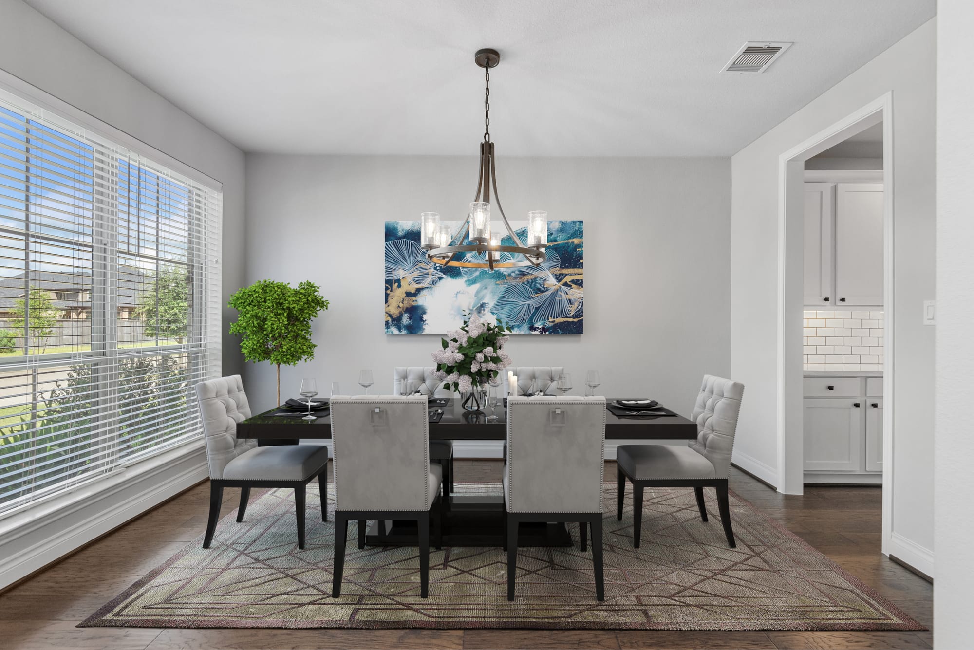 Empty room before staging