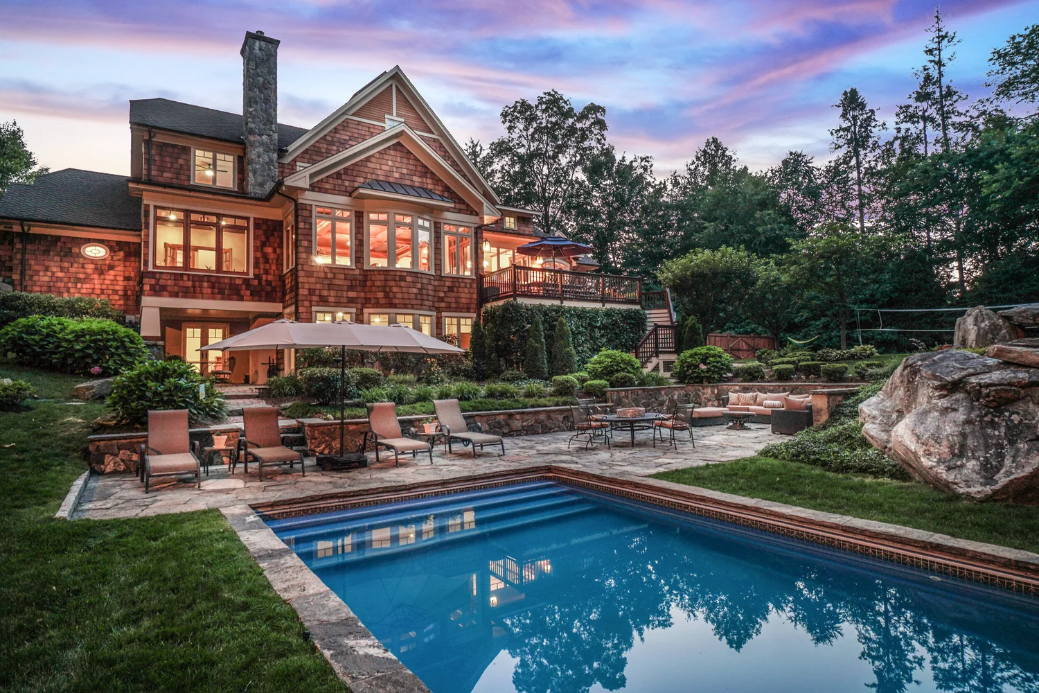 Twilight real estate photography