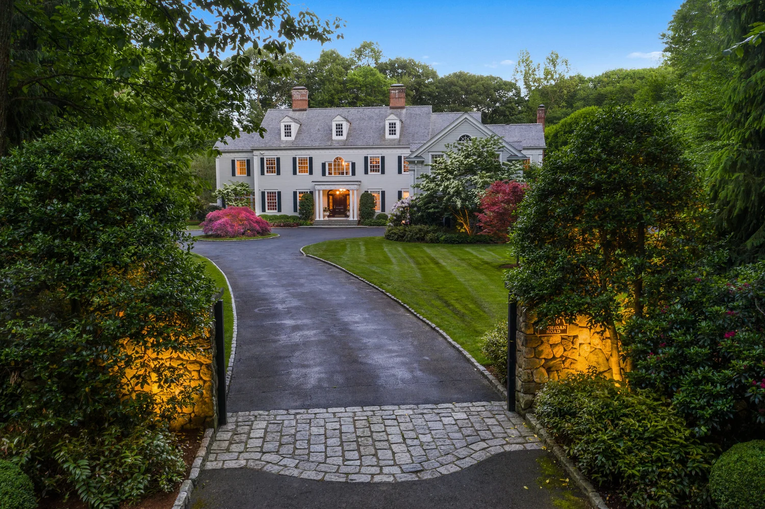 Twilight real estate photography